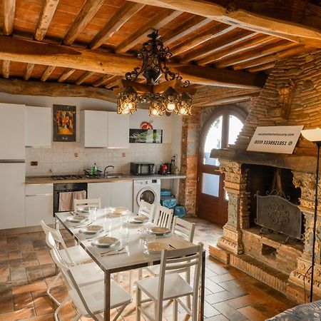 Vacation Home Tuscany Filettole 2 Eksteriør billede