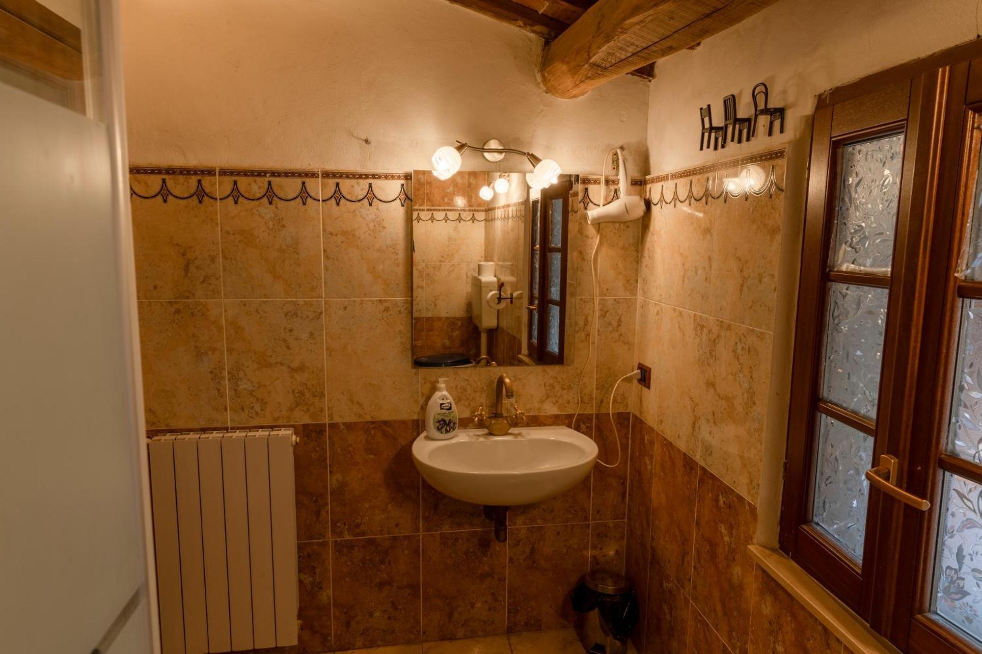Vacation Home Tuscany Filettole 2 Eksteriør billede
