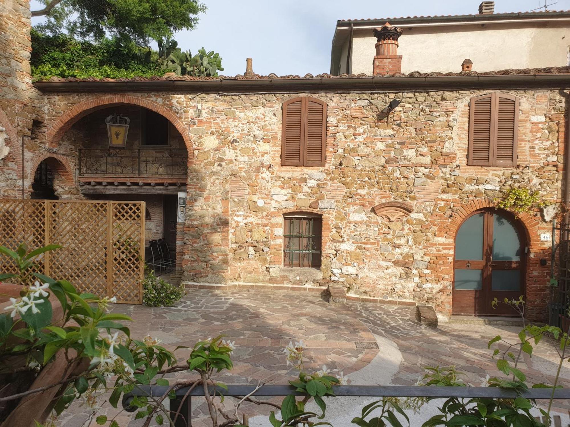 Vacation Home Tuscany Filettole 2 Eksteriør billede